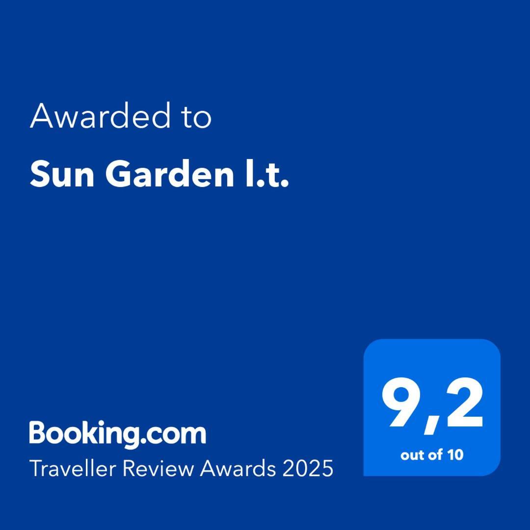 Апартаменты Sun Garden L.T. Фьюмичино Экстерьер фото